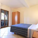 리조트 Villaggio Torre Ruffa Robinson 3*