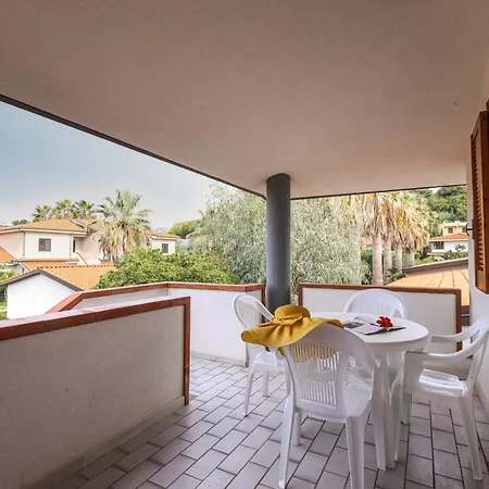 Villaggio Torre Ruffa Robinson Ośrodek wypoczynkowy Capo Vaticano