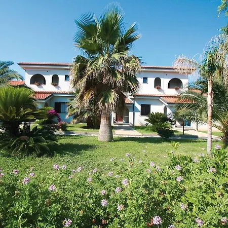 Villaggio Torre Ruffa Robinson Ośrodek wypoczynkowy