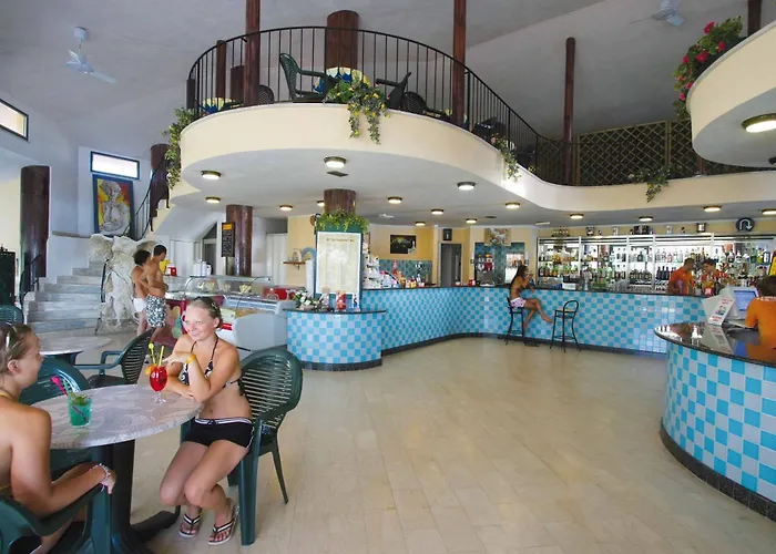 Resort Villaggio Torre Ruffa Robinson Capo Vaticano