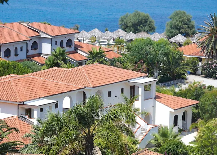 Resort Villaggio Torre Ruffa Robinson