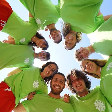 Villaggio Torre Ruffa Robinson Resort