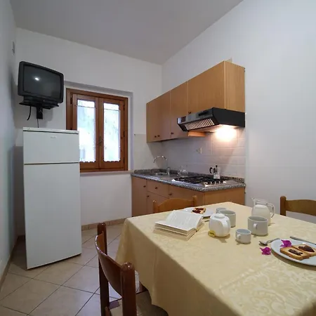 Villaggio Torre Ruffa Robinson Semesteranläggning (resort)