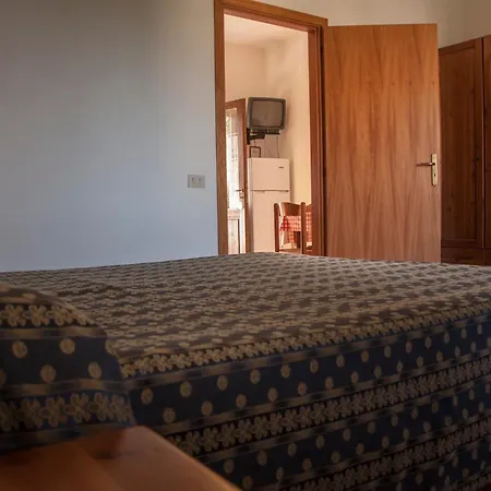 Villaggio Torre Ruffa Robinson Капо-Ватикано