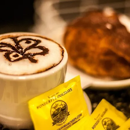 Villaggio Torre Ruffa Robinson 3*