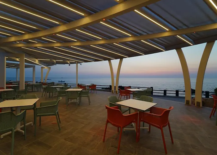 Villaggio Torre Ruffa Robinson Resort Capo Vaticano