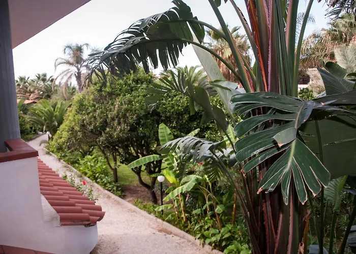 Villaggio Torre Ruffa Robinson 3* Capo Vaticano